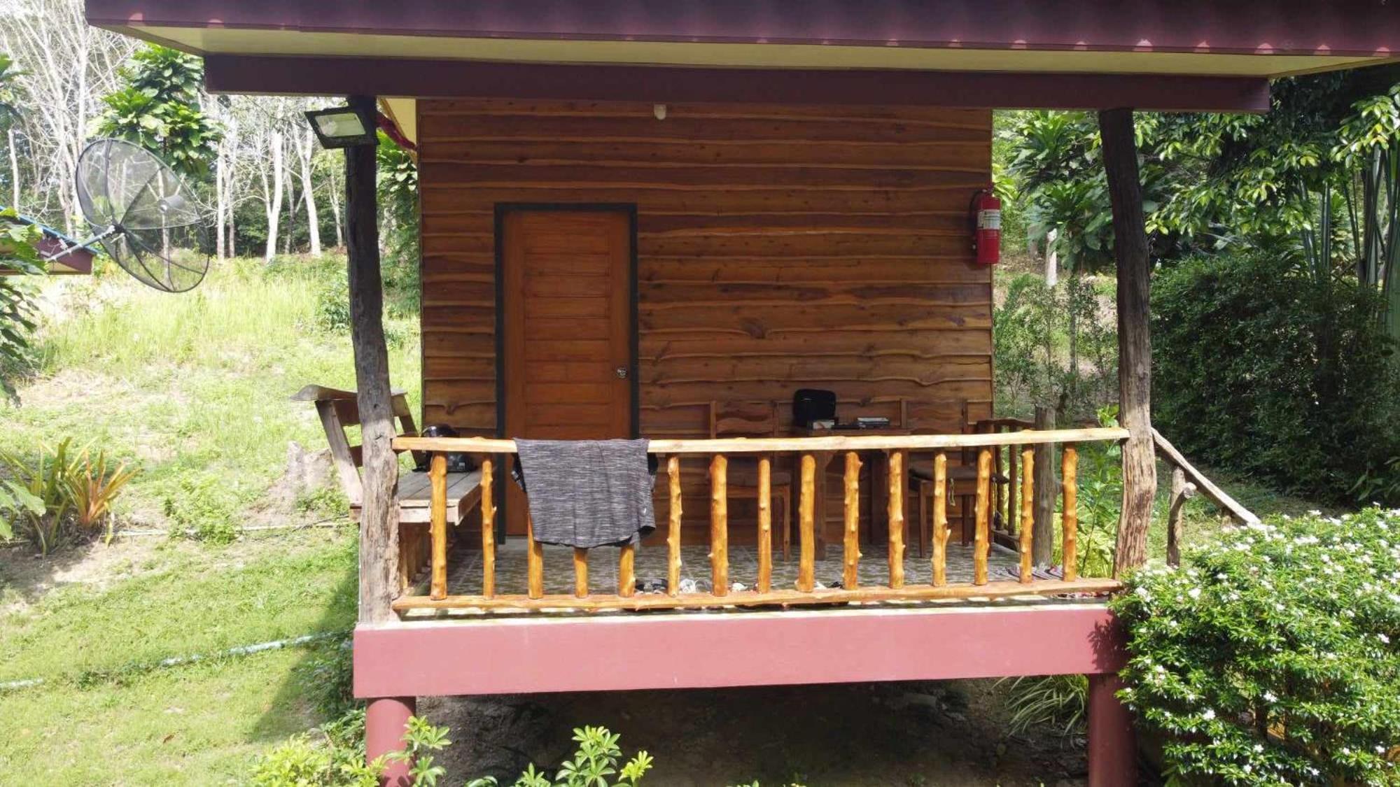 Baan Panseng Bungalow Ko Kut المظهر الخارجي الصورة