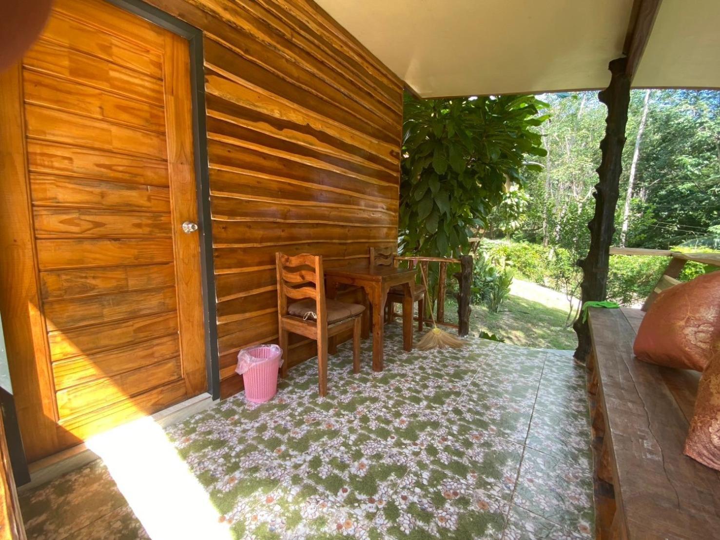 Baan Panseng Bungalow Ko Kut المظهر الخارجي الصورة